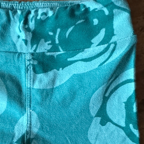 LuLaRoe Kids Leggings in Teal Floral - Picture 3 of 5